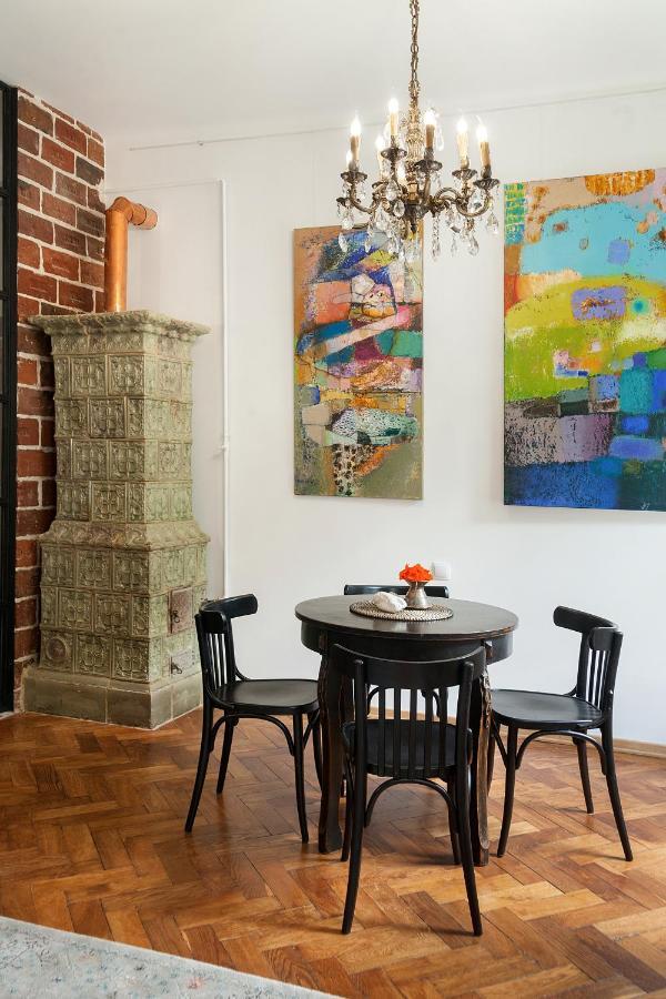 Gallery Art Apartment Lviv Exterior photo